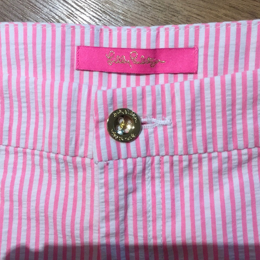 LILLY PULITZER “KELLY PINK” PINSTRIPE SHORTS GOLD HARDWARE - Picture 2 of 10